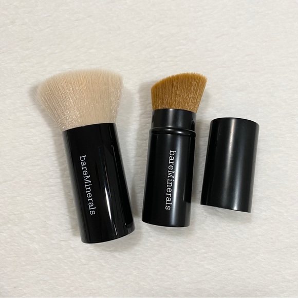 BareMinerals Beautiful Finish and Core Coverage Foundation Brush Bundle Set - Picture 1 of 7